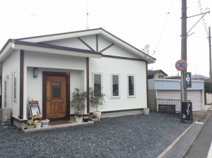 かわいい建物が 目印です