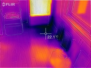 温水流し出してすぐに 感じる輻射熱　すごい