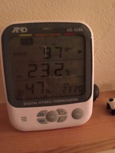 そしてこちらが絶対温度が分かる温湿度計　