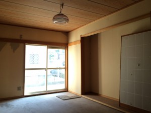 この和室を「ドライルーム」に。とっても便利な室内干しができる部屋に変身します