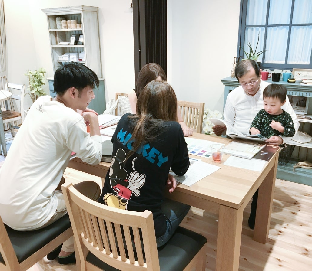 お客様との打ち合わせ風景